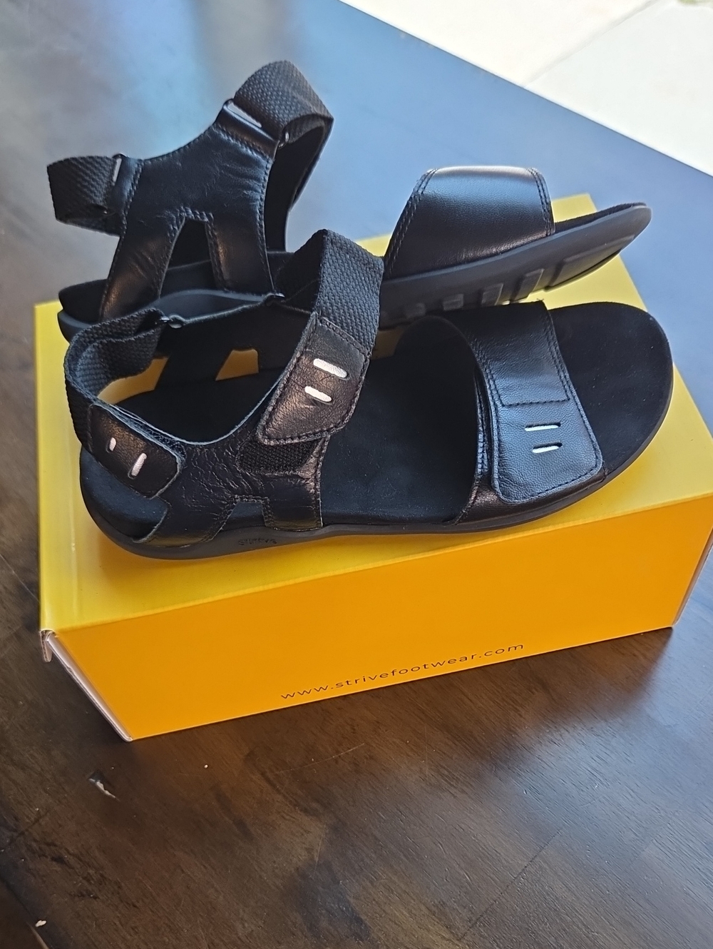 Strive Size 8 Women's NEW Black Comfort Orthopedic Leather Sport Sandals
